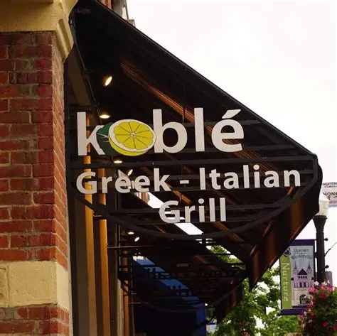 Koble awning uptown