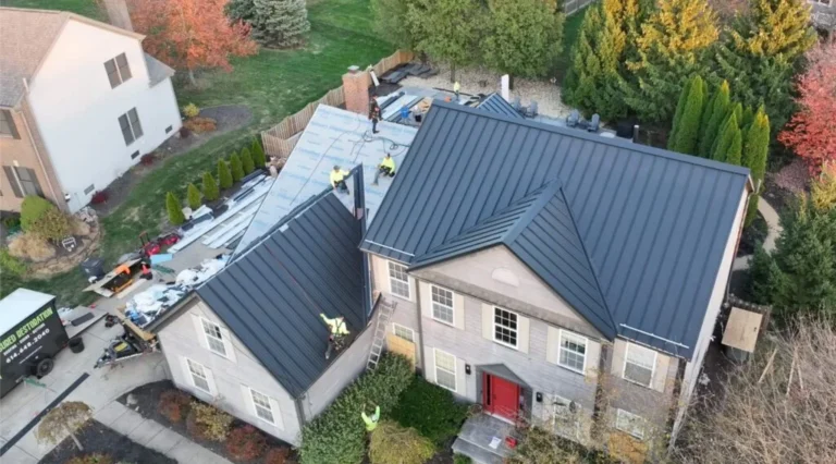 House Roof Installation Process 1024x568 1 768x426